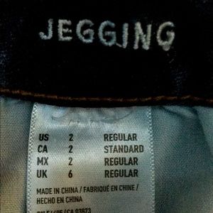 AE mid rise jegging (SIZE 2)